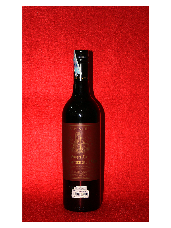 6. Rượu lễ Úc (Sevenhill) màu đỏ