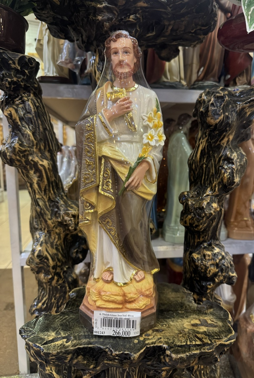 6. Thánh Giuse hoa huệ 40cm (polymer nâu dát vàng)