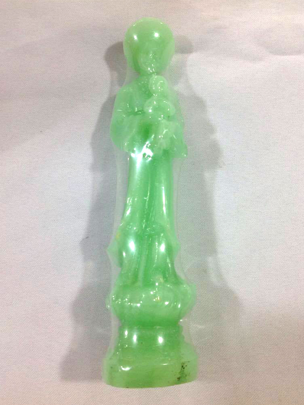 26. Đức Mẹ Lavang d. quang 15cm (polymer)